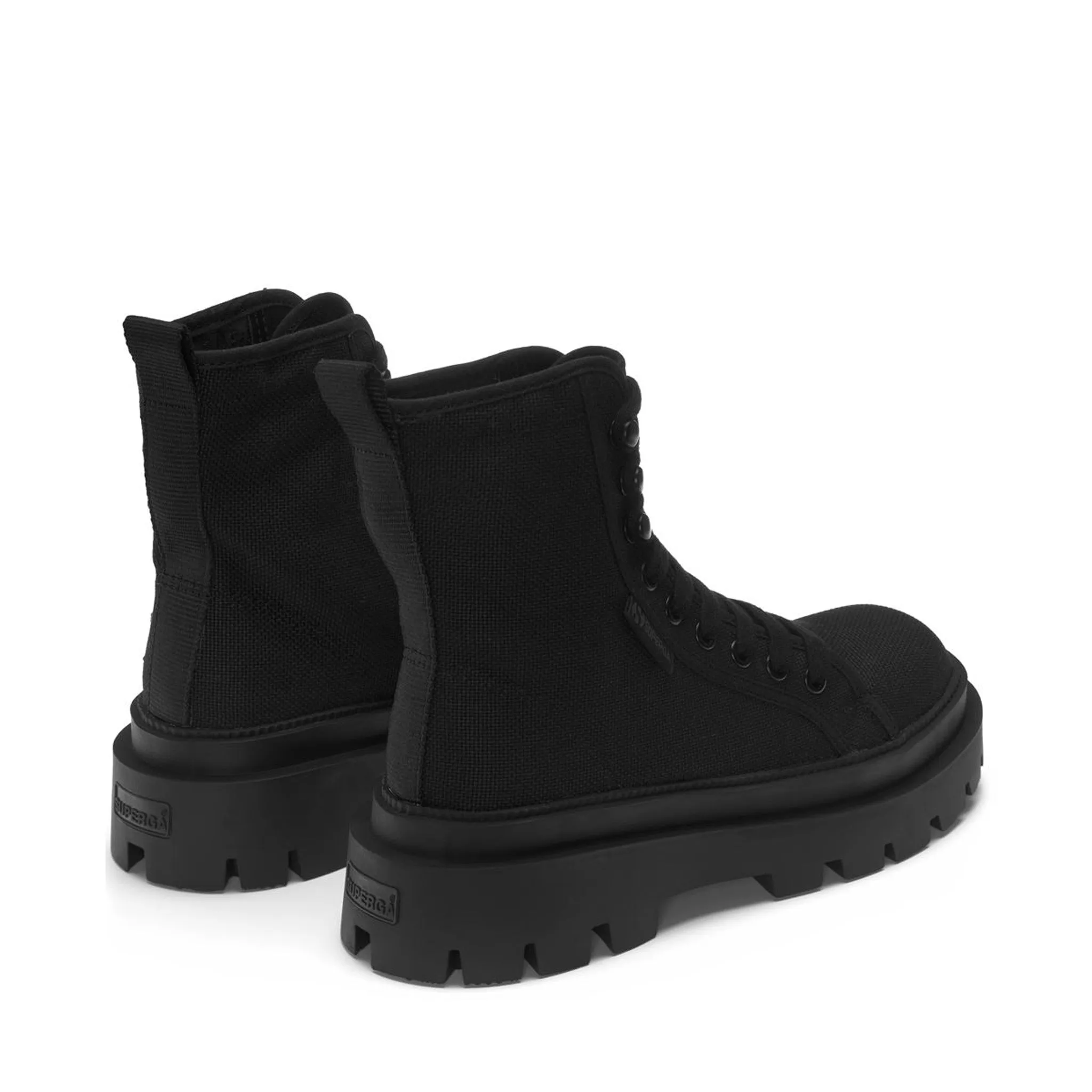 3051 Alpina Apex Boots - Total Black