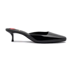 Amal Mule In Black Patent Leather