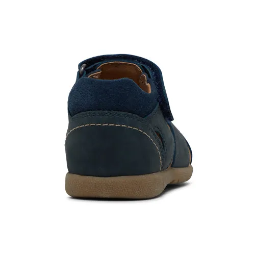 CLARKS SALVATORE F width