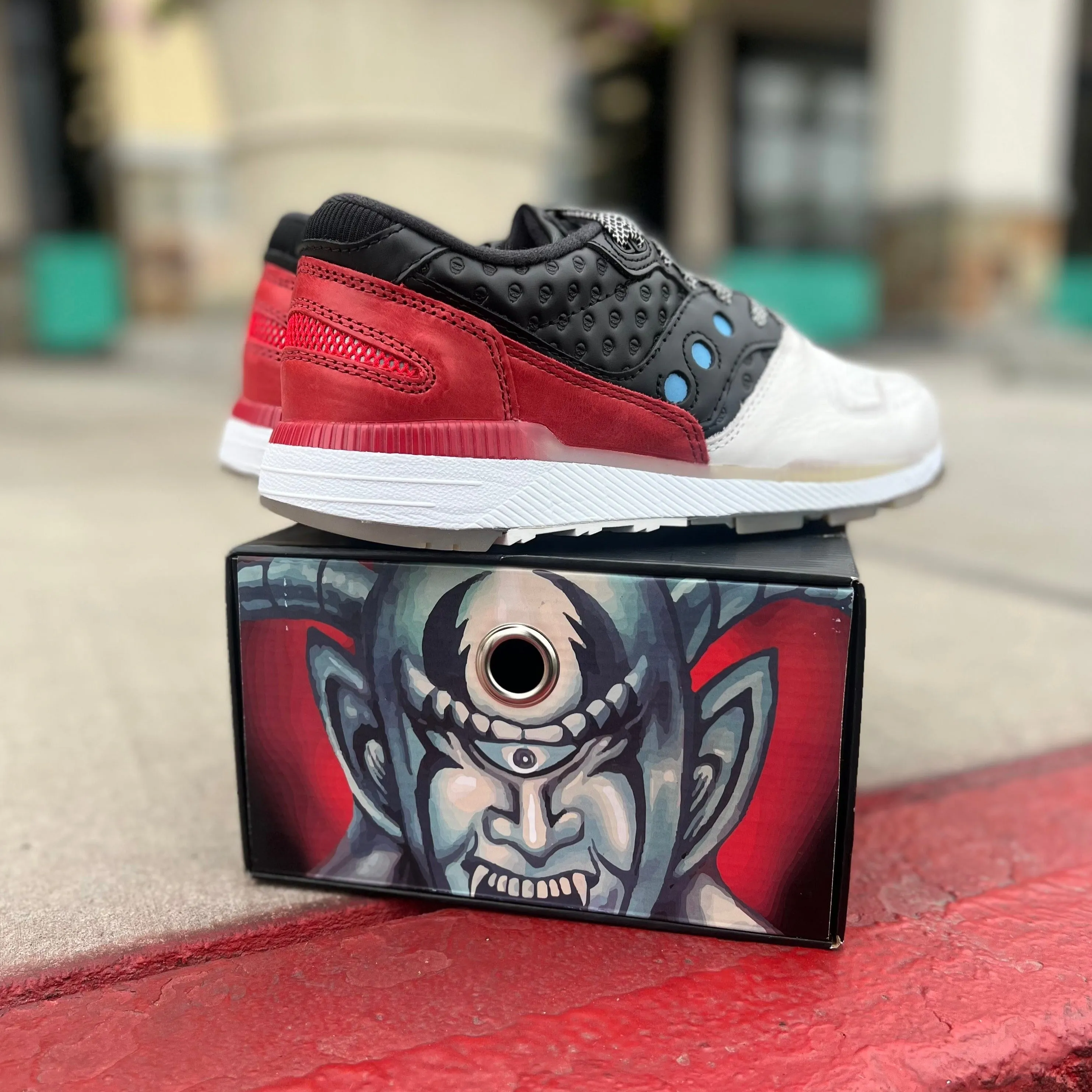 Czarface x Saucony Azura CZARCONY