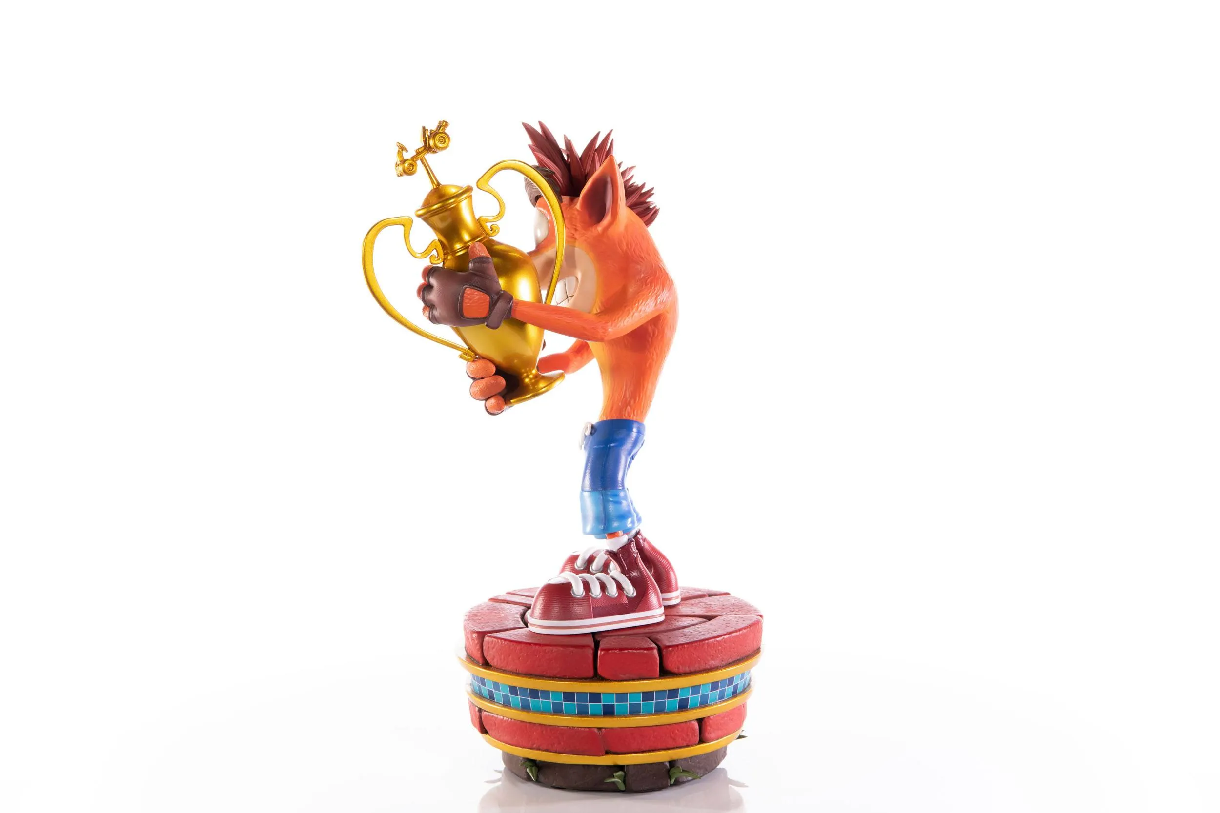 First 4 Figures Crash Team Racing Nitro-Fueled Crash (Winner) Statue