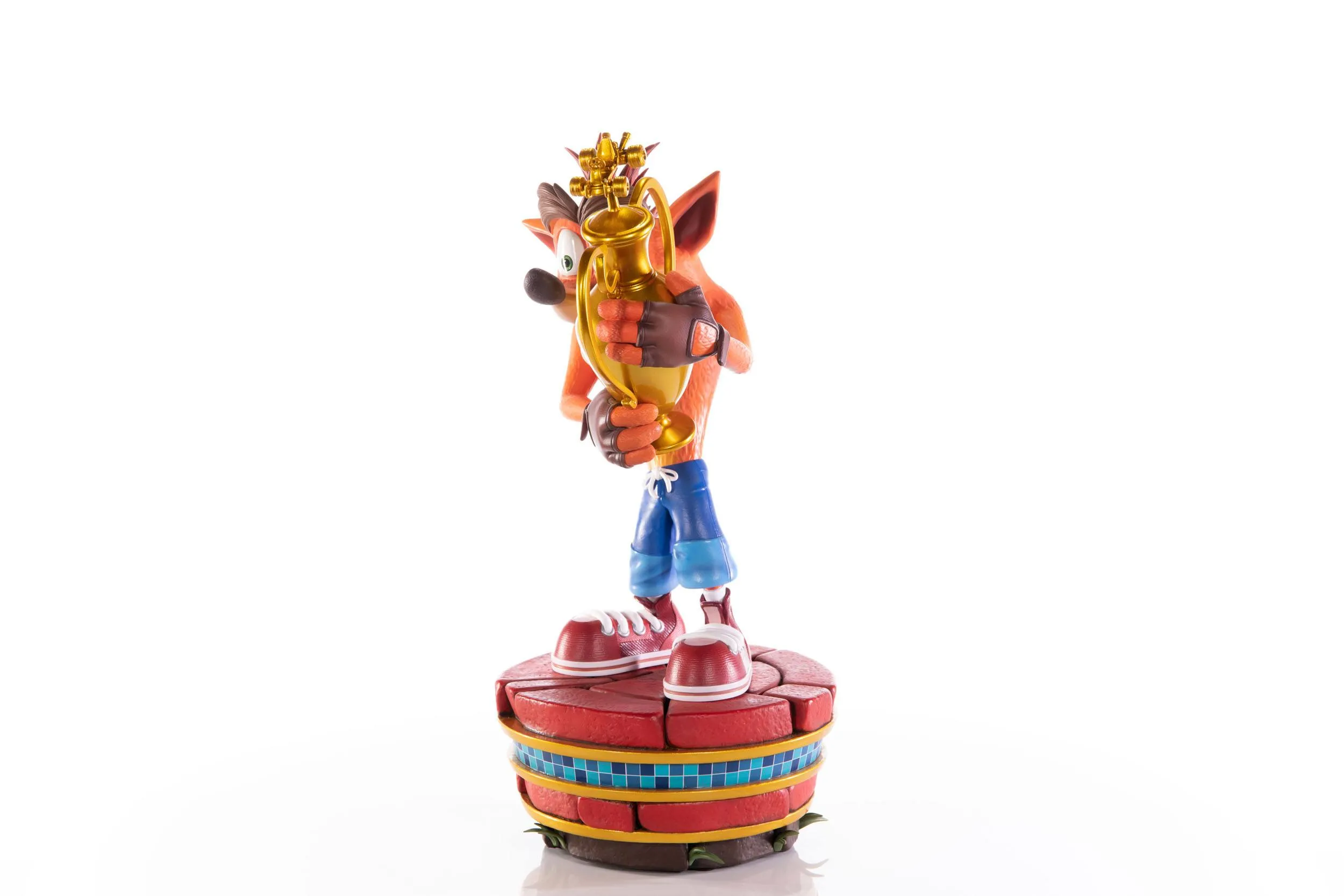 First 4 Figures Crash Team Racing Nitro-Fueled Crash (Winner) Statue