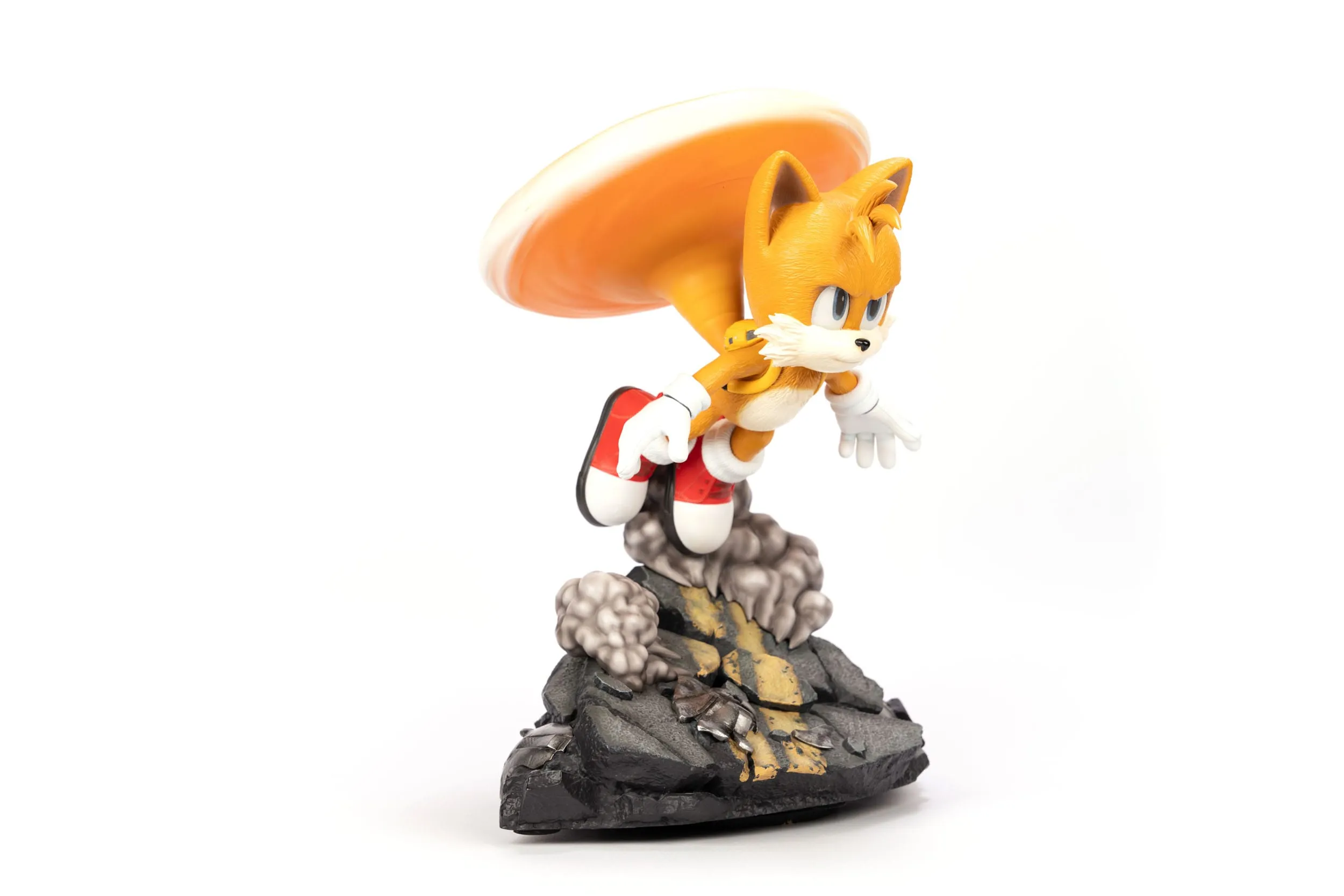 First 4 Figures Sonic the Hedgehog 2 Tails Standoff Statue