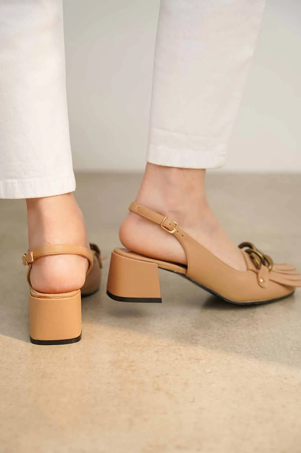 FRINGED BLOCK HEEL