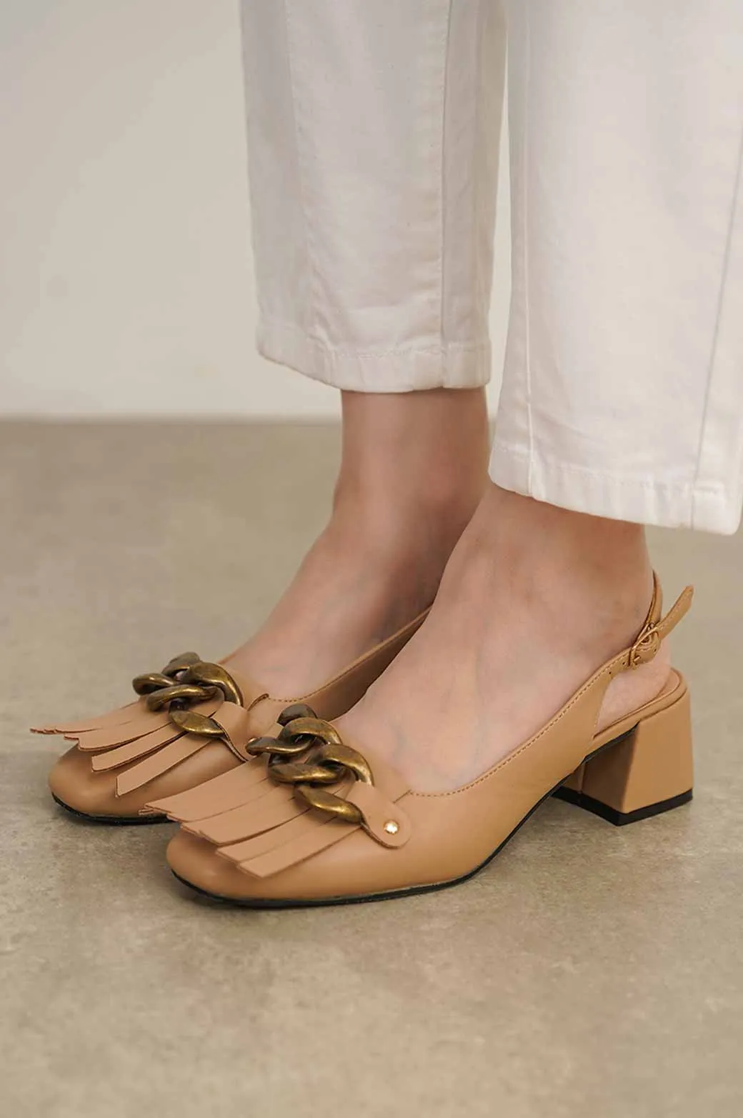 FRINGED BLOCK HEEL