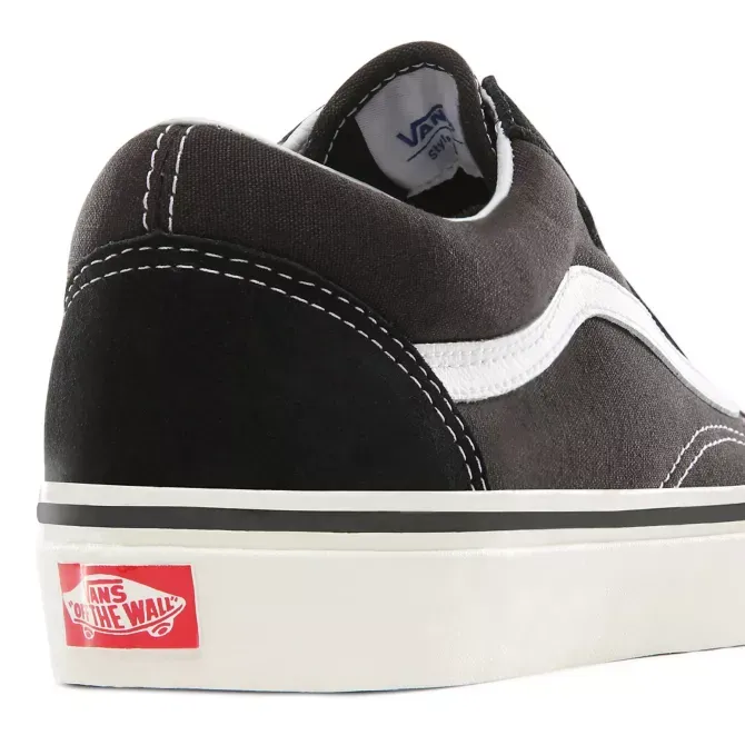 OLD SKOOL 36 DX ANAHEIM FACTORY BLACK WHITE