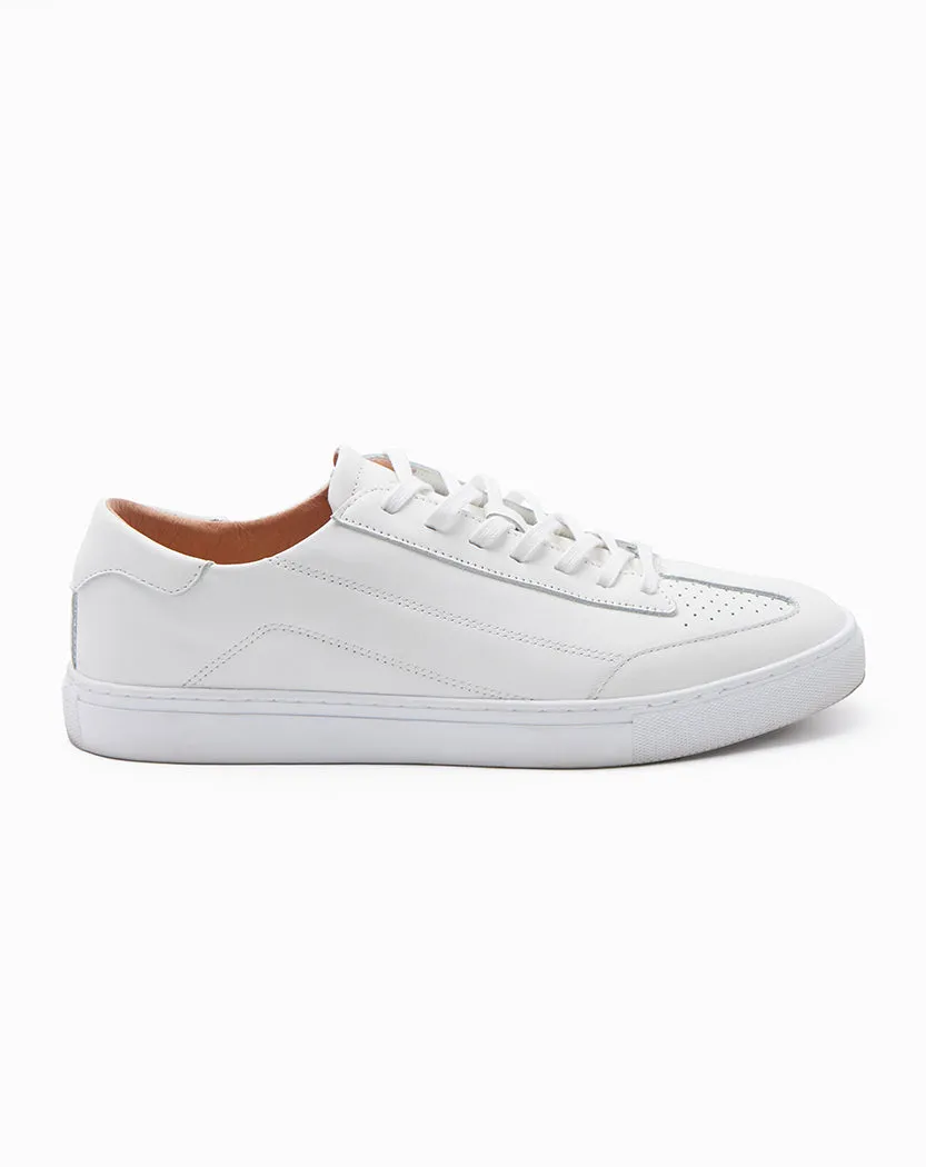 Premium Quality Retroday Low Sneakers - Classic Design