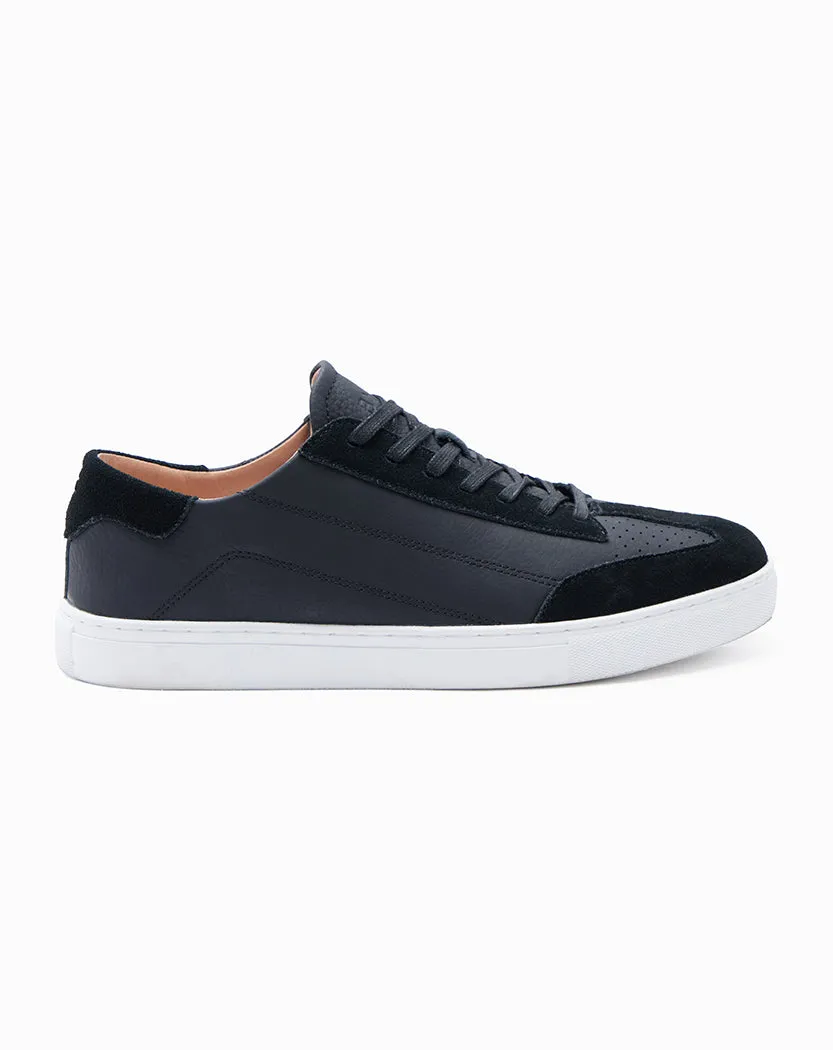 Premium Quality Retroday Low Sneakers - Classic Design