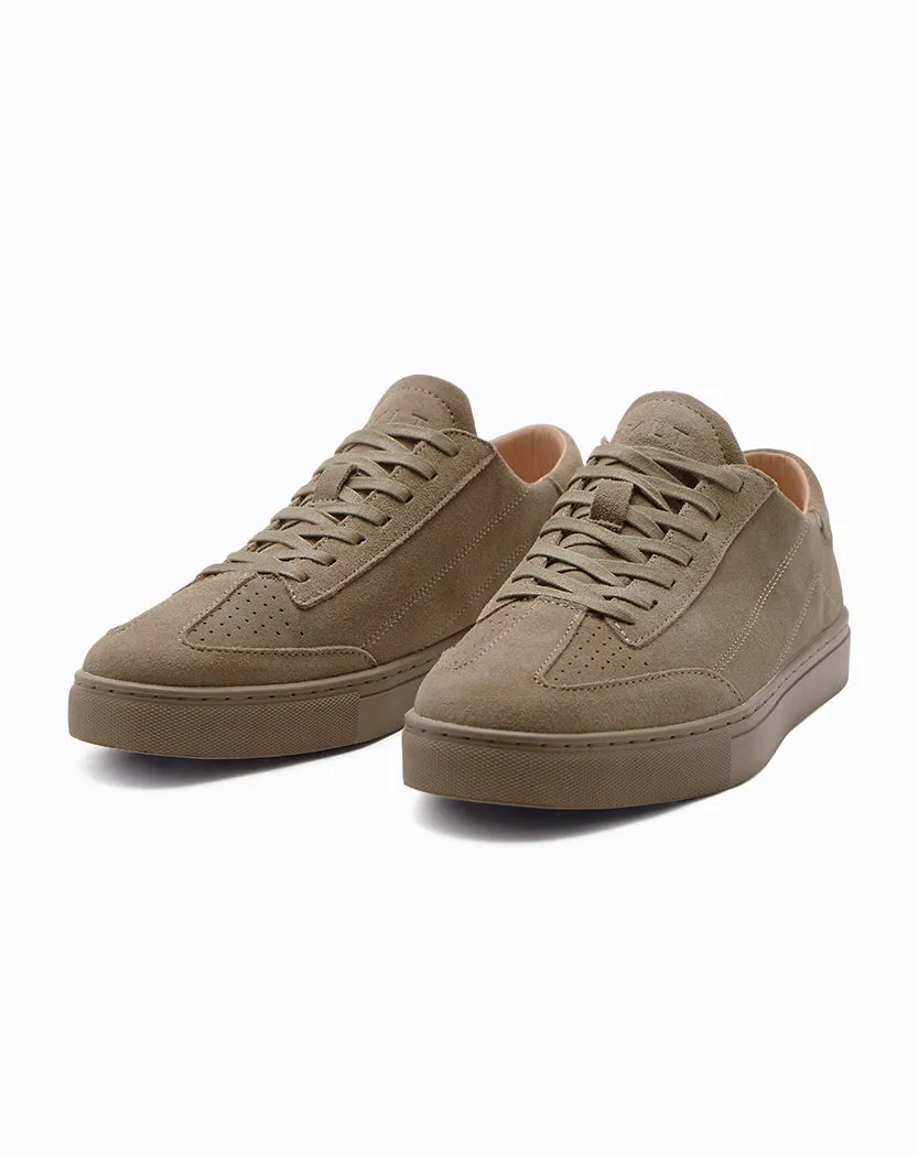 Premium Quality Retroday Low Sneakers - Classic Design