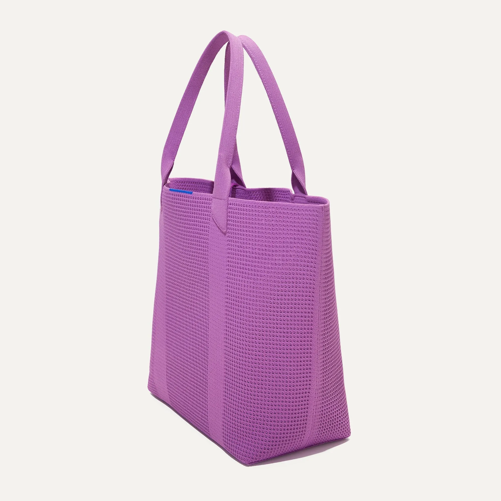 The Lightweight Tote - Summer Berry