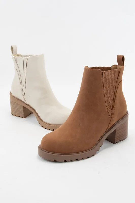 WISELY ANKLE BOOTIES