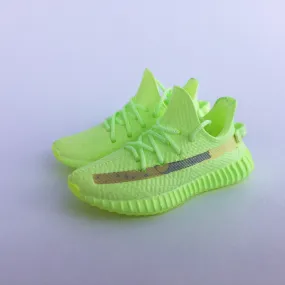 YZY Boost 350 V2 Glow 3D Keychain