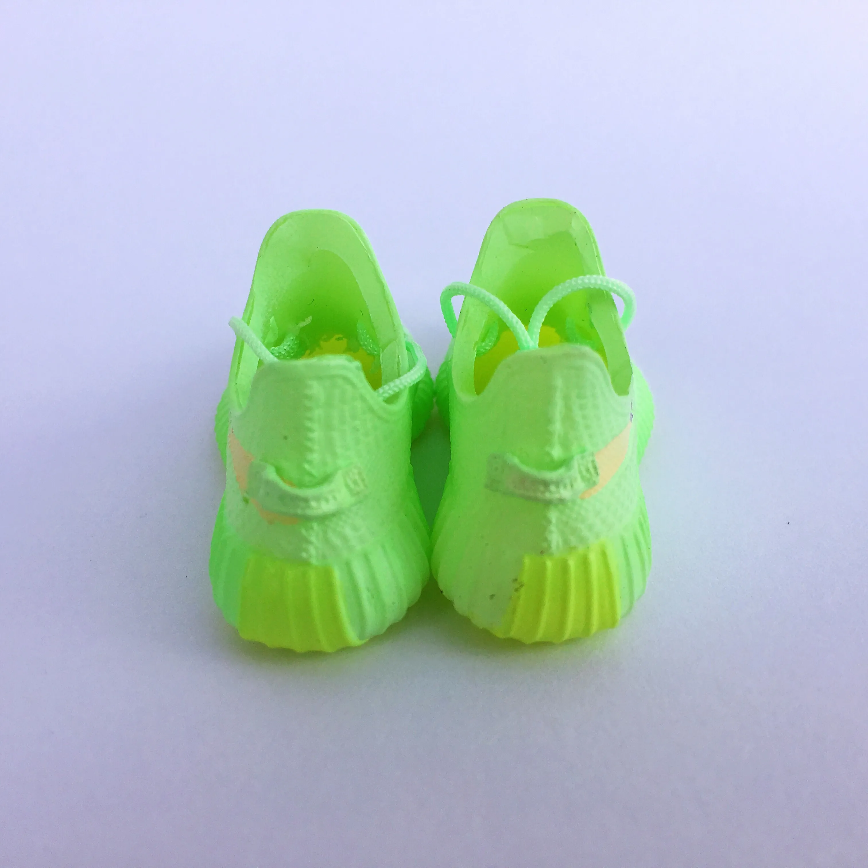 YZY Boost 350 V2 Glow 3D Keychain