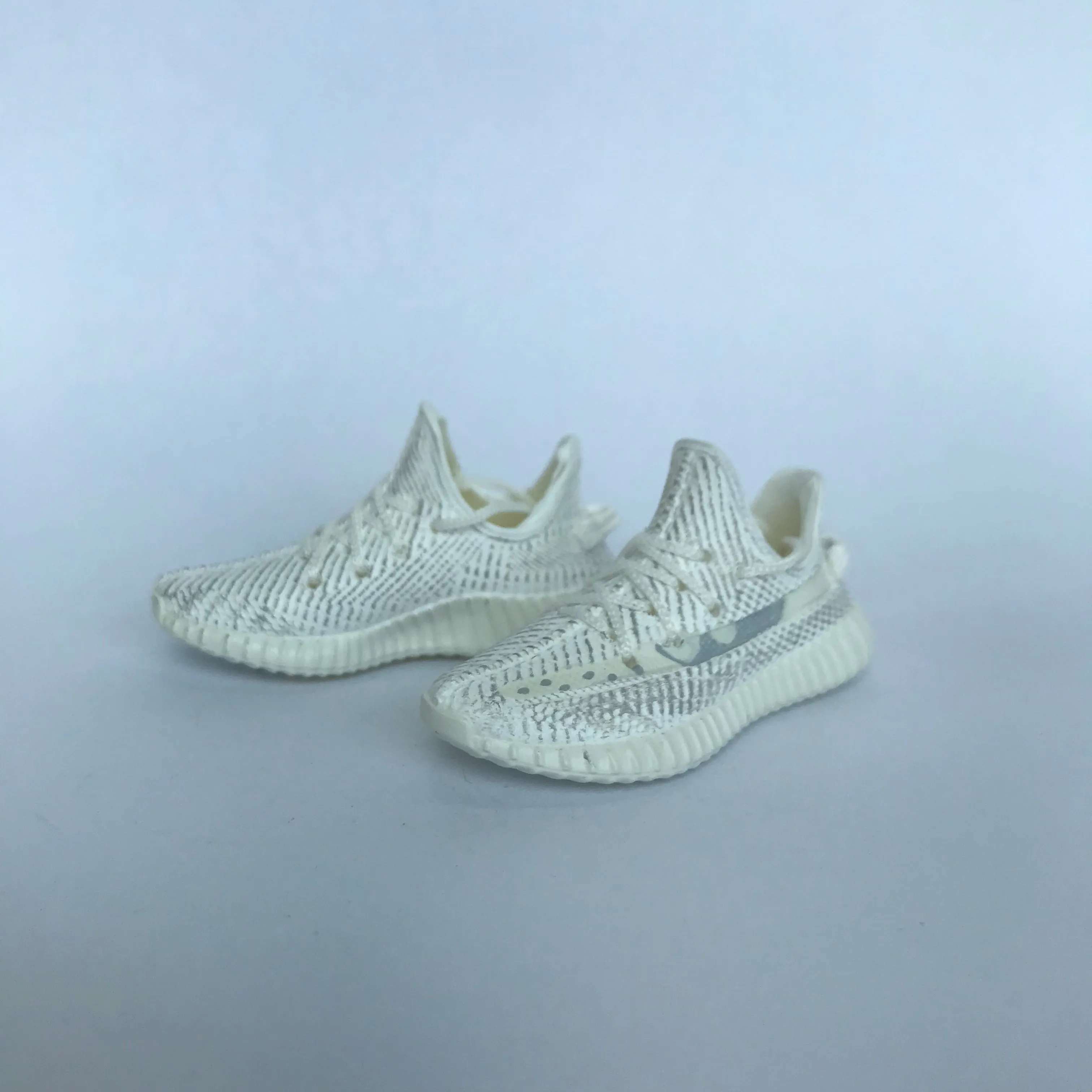 YZY Boost 350 V2 Static 3D Keychain